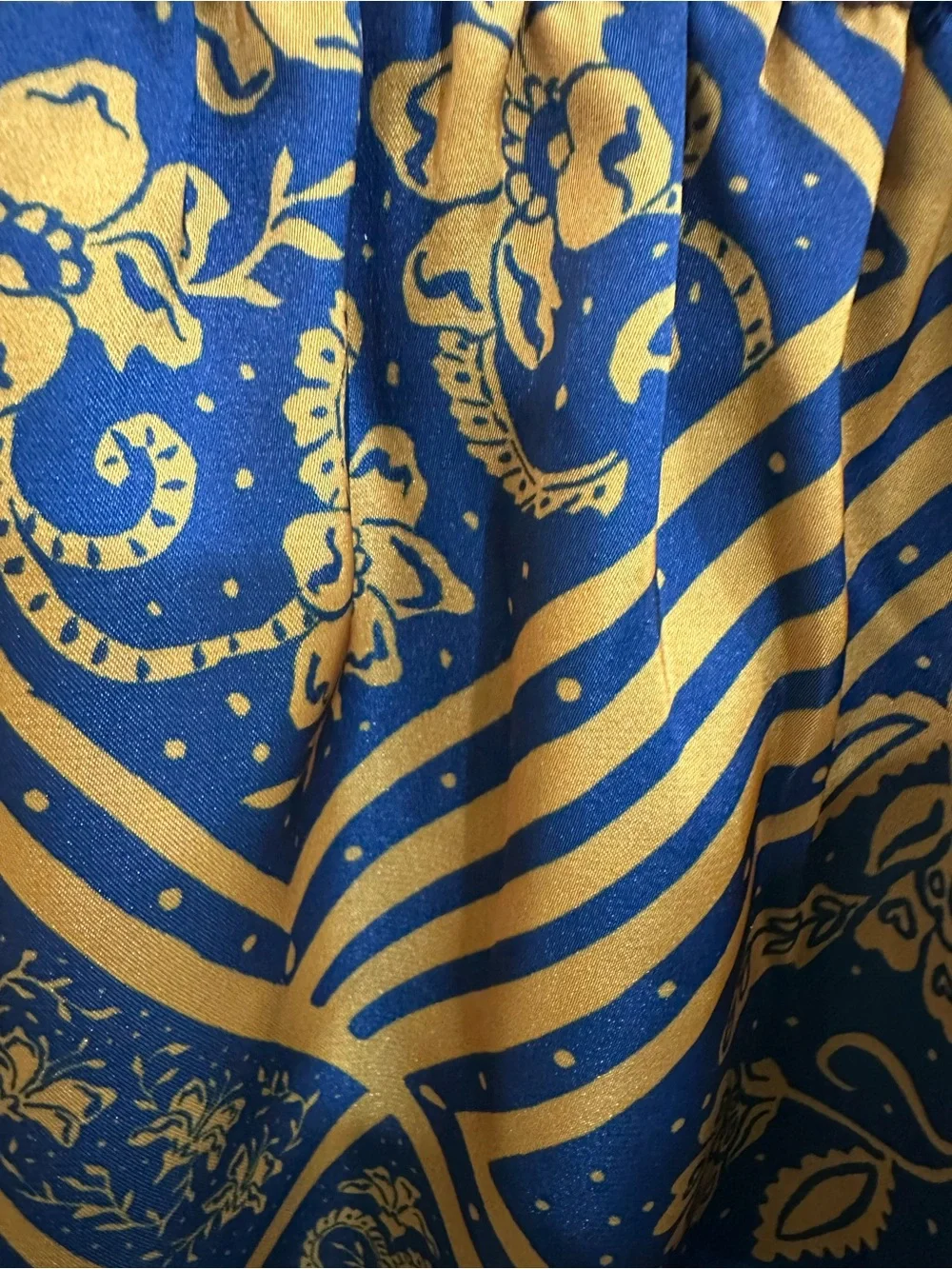 Alden Navy and Gold Geometric Floral Shorts